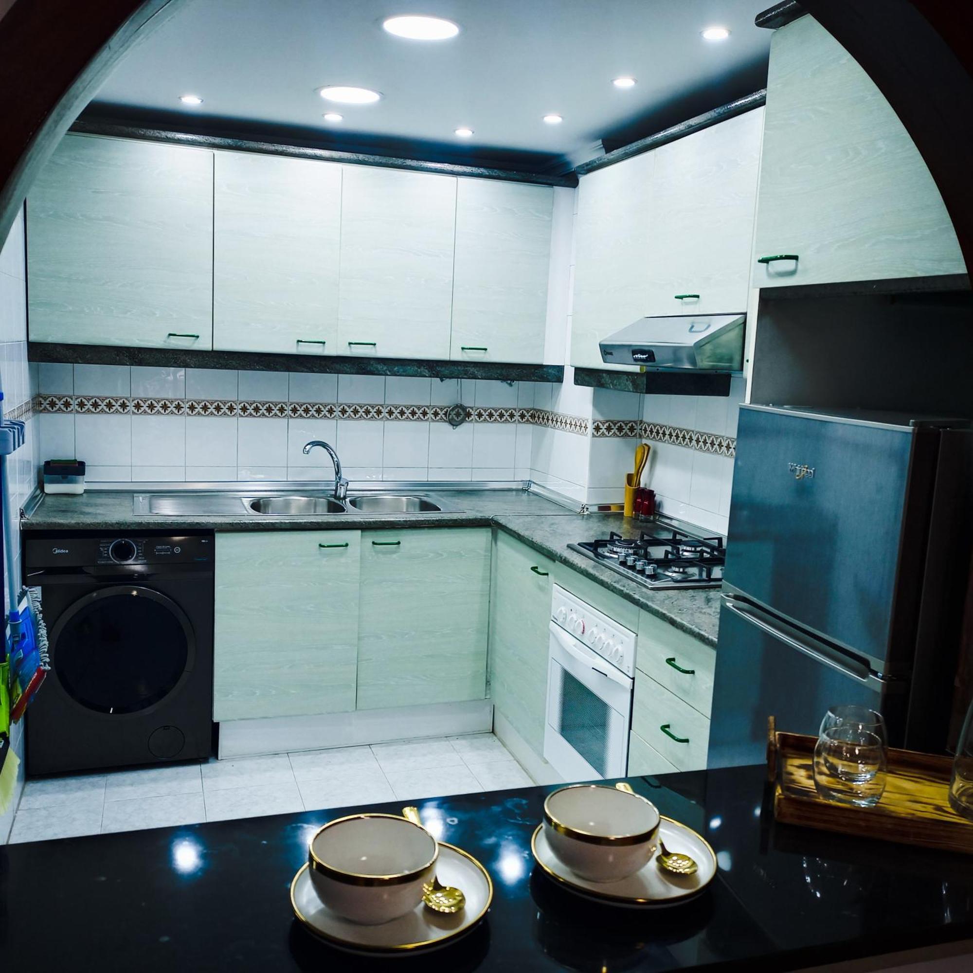 Nouveau Appartement Au Plein Centre Ville En Face Hilton & La Gare De Train Tgv M2 Tanger Buitenkant foto